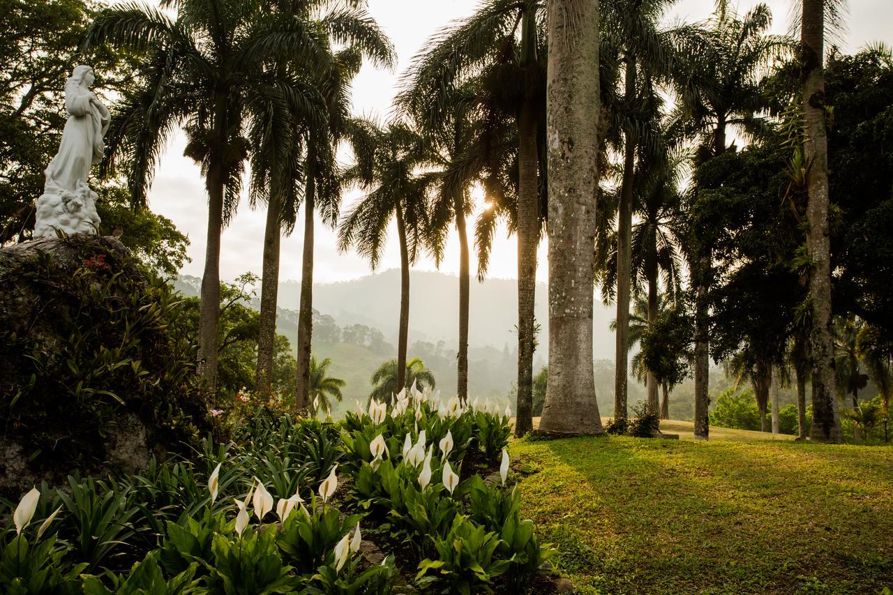 Finca El Refugio Hotel Spa Sasaima Exterior photo